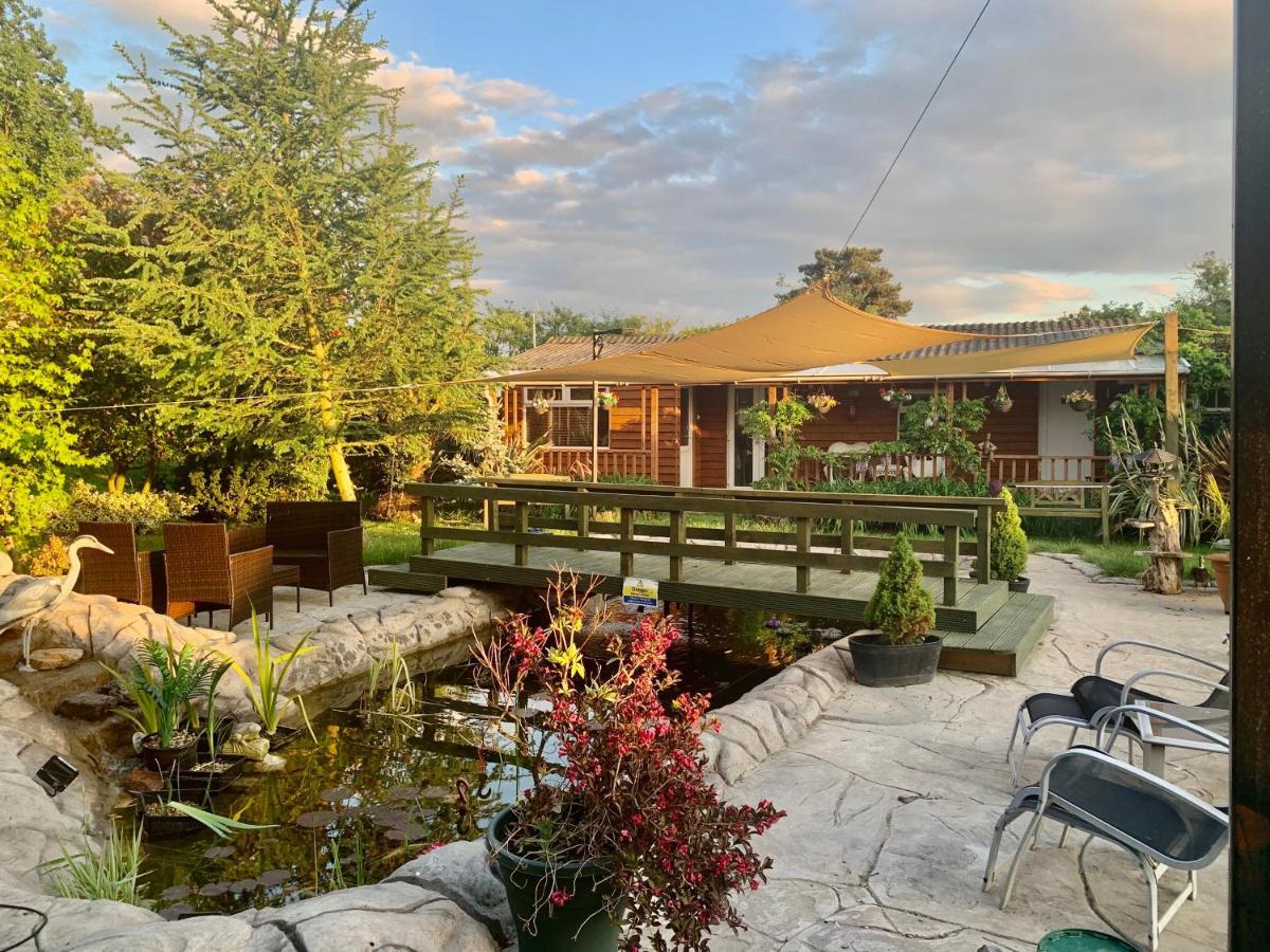 Woodpaddock Bed & Breakfast Марч Екстер'єр фото