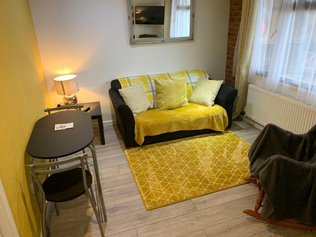 Woodpaddock Bed & Breakfast Марч Екстер'єр фото
